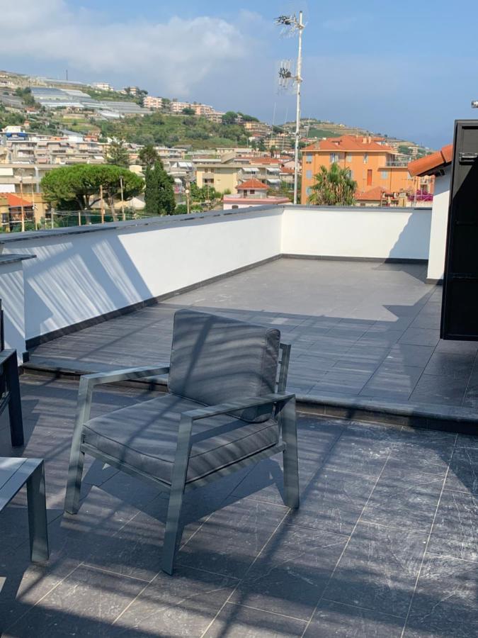 Casa Del Poeta Apartment Riva Ligure Ngoại thất bức ảnh