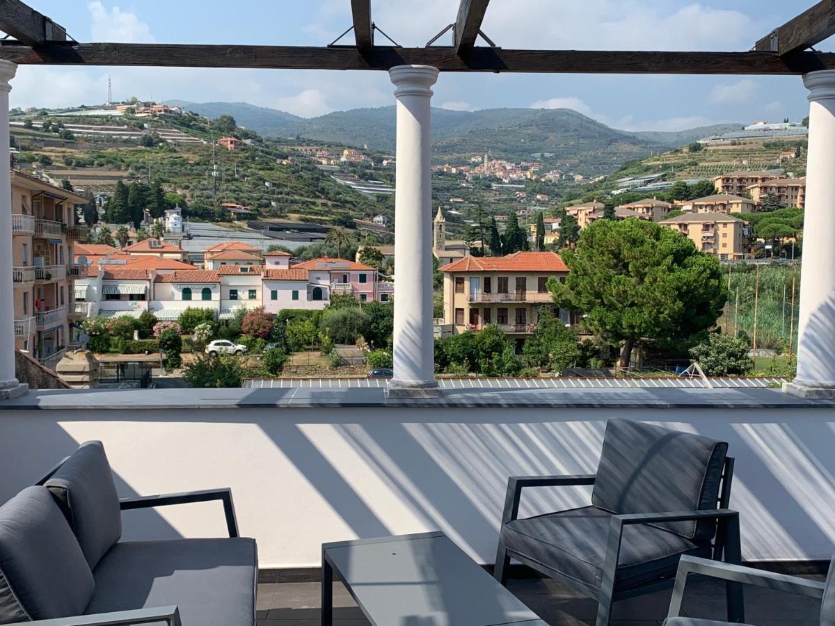Casa Del Poeta Apartment Riva Ligure Ngoại thất bức ảnh
