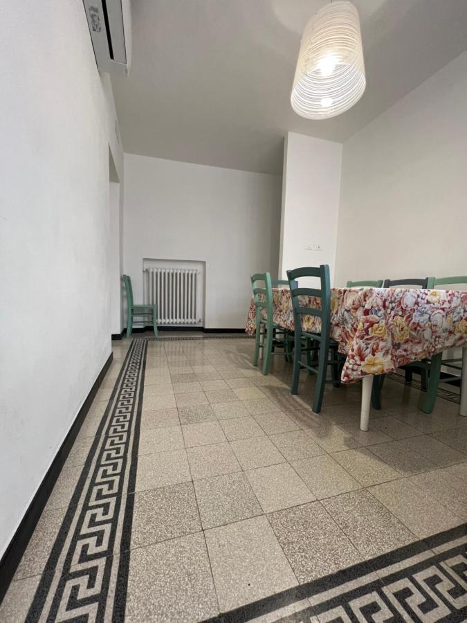Casa Del Poeta Apartment Riva Ligure Ngoại thất bức ảnh