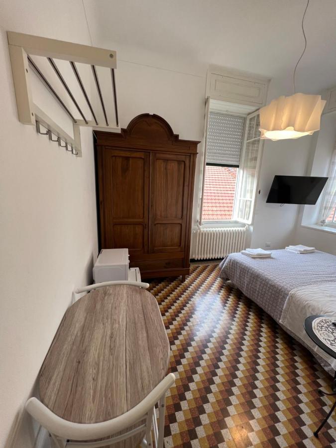 Casa Del Poeta Apartment Riva Ligure Ngoại thất bức ảnh