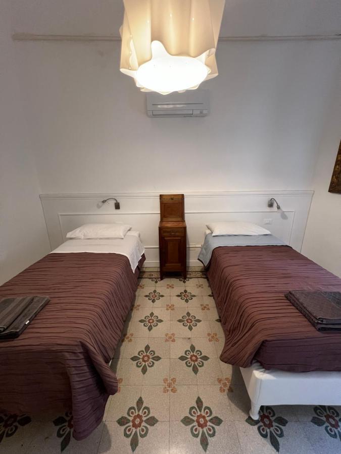 Casa Del Poeta Apartment Riva Ligure Ngoại thất bức ảnh